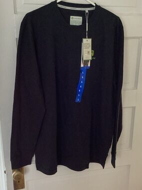 John Deere Black Men's Crewneck Sweater with Green Logo